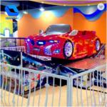 Attractive Family Rides Mini Flying Car Color Customized For Indoor Amusement