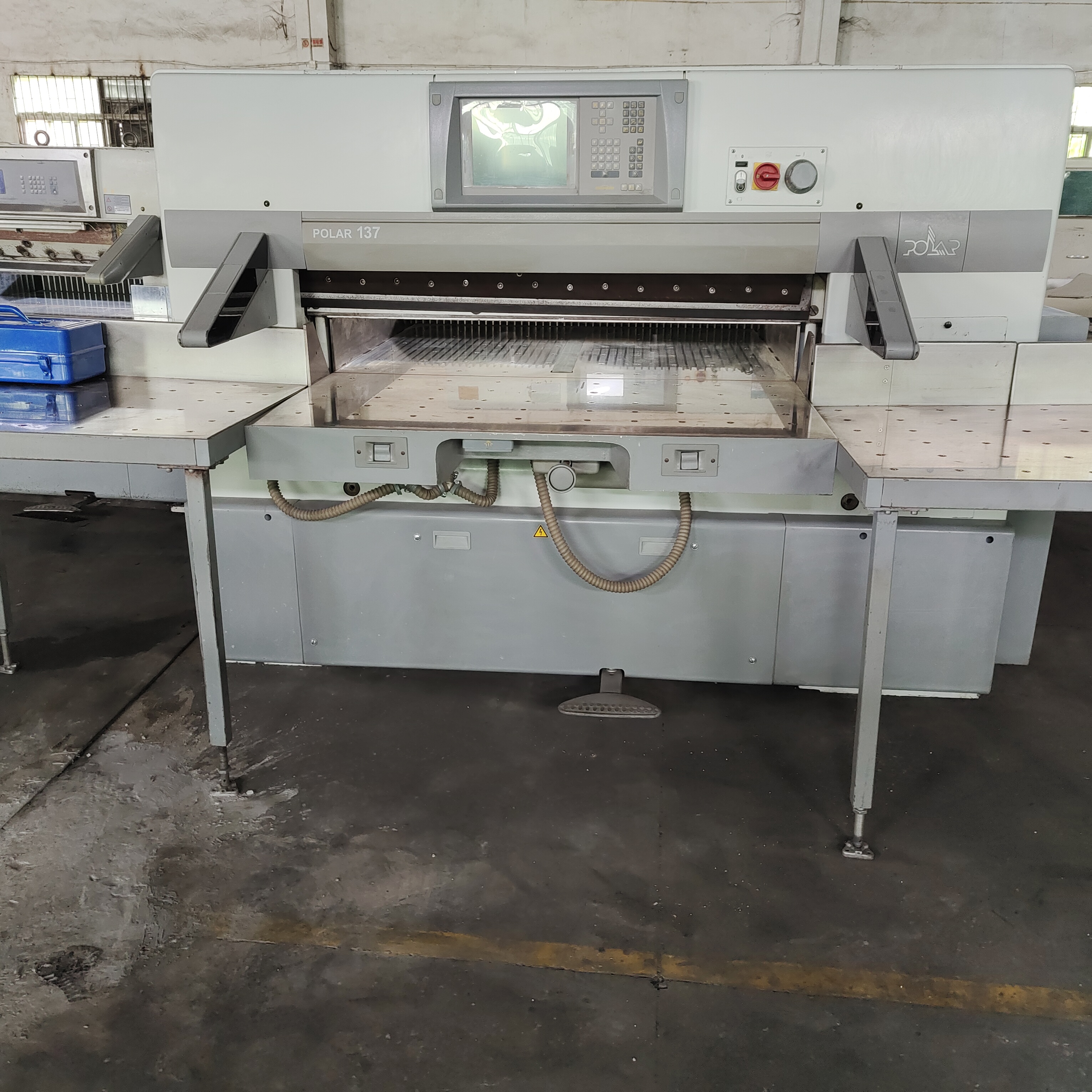 Fully Automatic A4 Paper Machine Guillotine Cutter for 380v Voltage Directly Selling