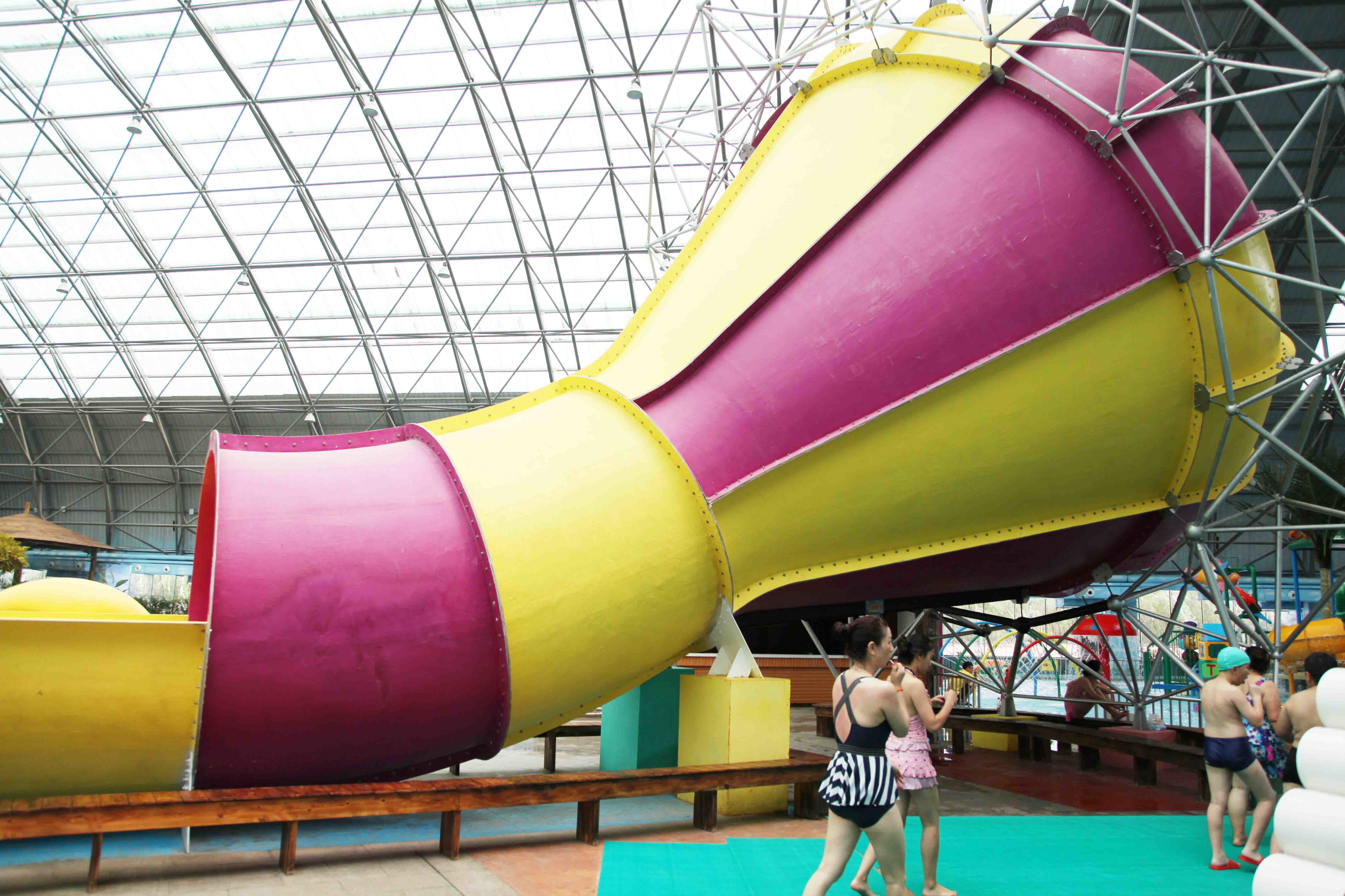 Children waterslide above ground pool water slide for family interactive water play