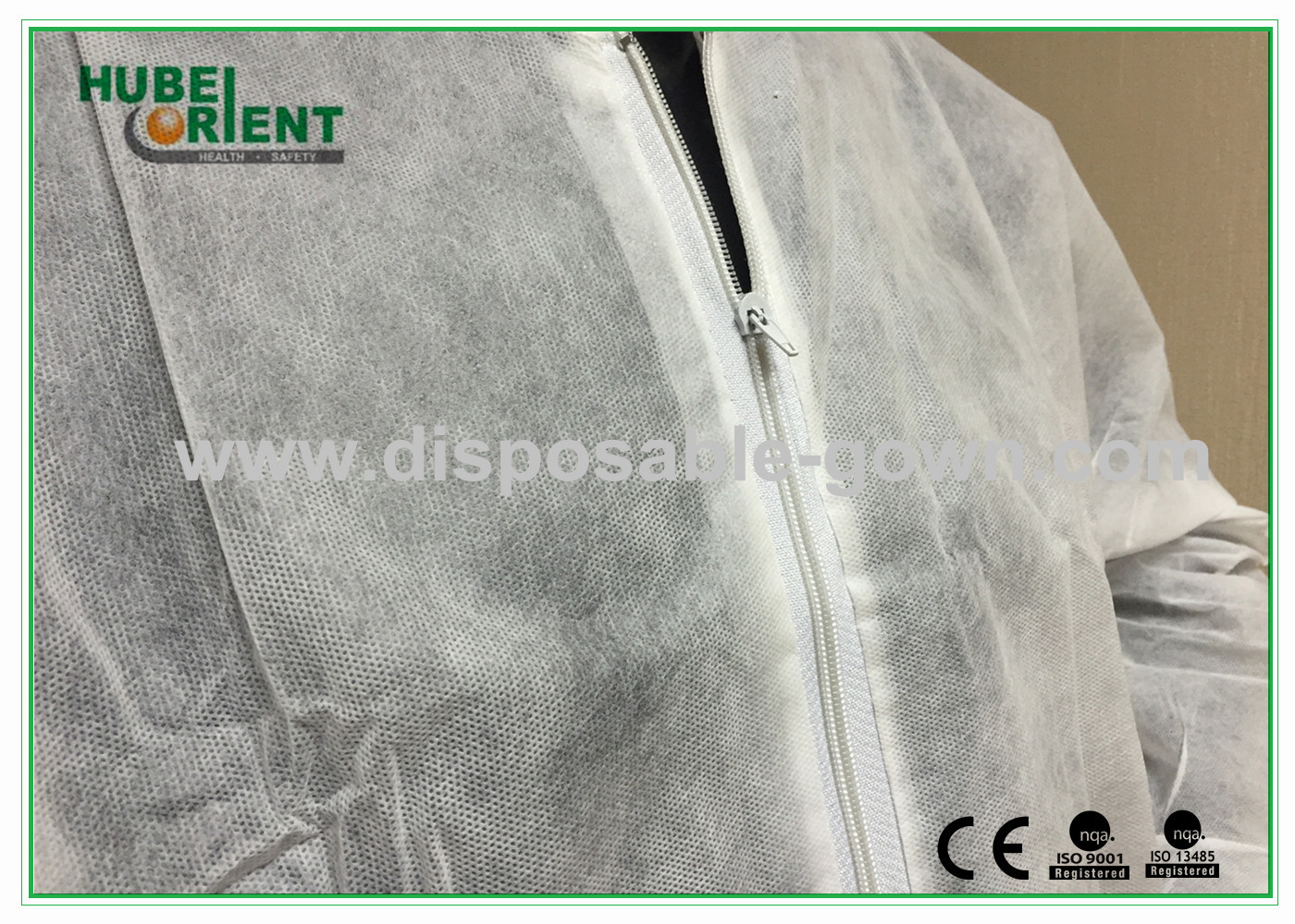PP/SMS Disposable Lab Coat/Light Weight Disposable Medical Clothing with zip closure