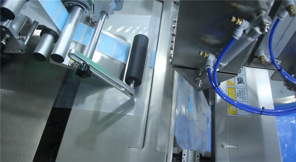 Customized Multi-functional Hardware Accessories Pouch Bag Bucket Automatic Packing Machine
