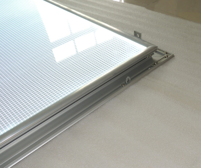 Shopping Mall 47mm Slim ODM LGP Outdoor LED Light Box