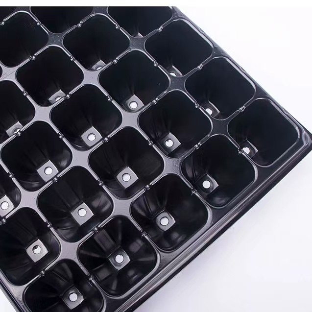 Flexibility Deep 128 Cell Plug Tray Breaking Resistant For Greenhouse And Vegetables