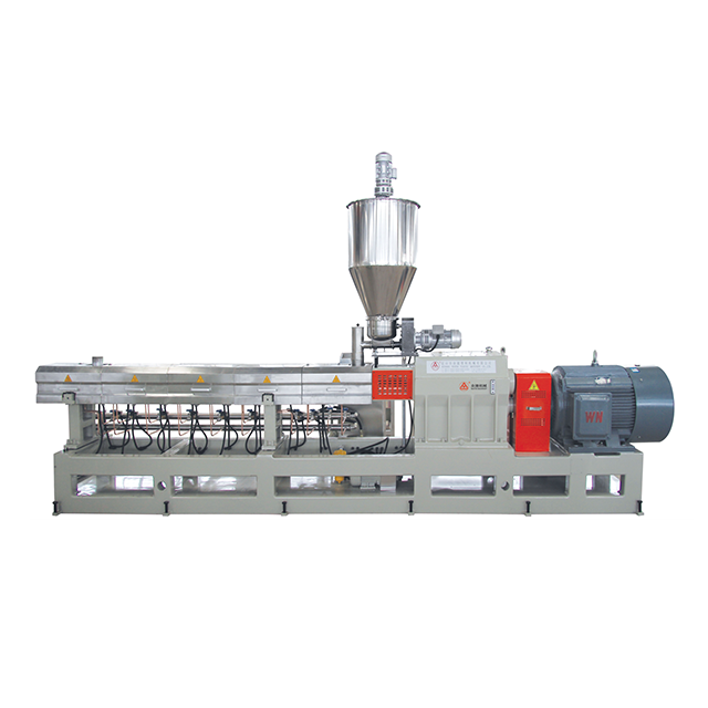 Co-rotating Conical Twin-screw PP PE Base WPC Extrusion Line with 156 1 Screw L/D Ratio