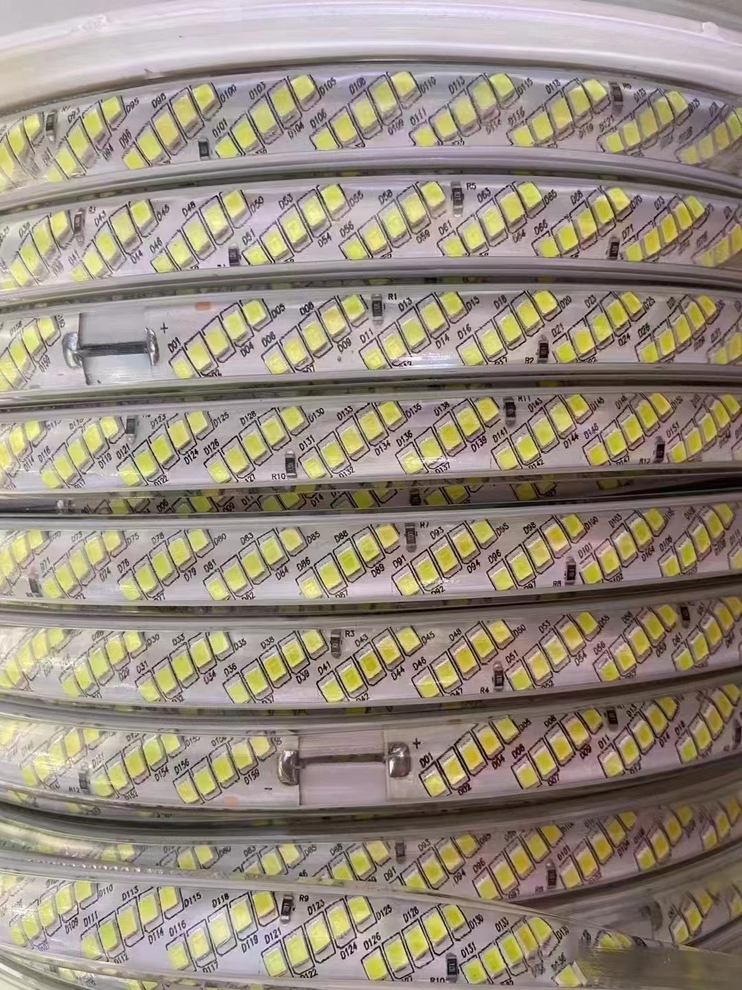 85 Ra LED Strip Light Custom Length 50m/100m Rolls With Copper Connector Light Strings