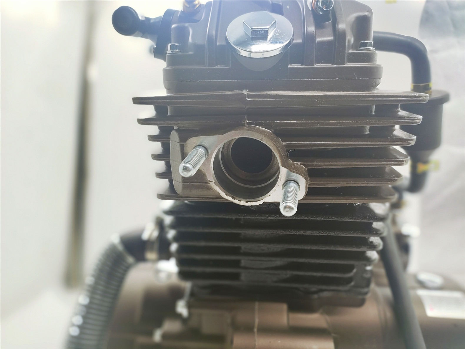 LF Wolf 250cc Motorcycle Engine Water Cooled 4 Stroke Engine for Superior Performance