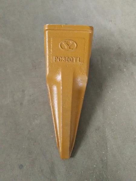 Buy cheap PC300TL Komatsu Excavator Bucket Tooth Forging Bucket Teeth 207-70-14151TL from wholesalers