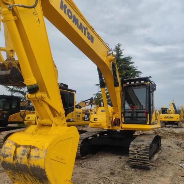 Buy cheap Used Komatsu Excavator PC220-8 Secondhand 22ton Medium Type Crawler Digger from wholesalers