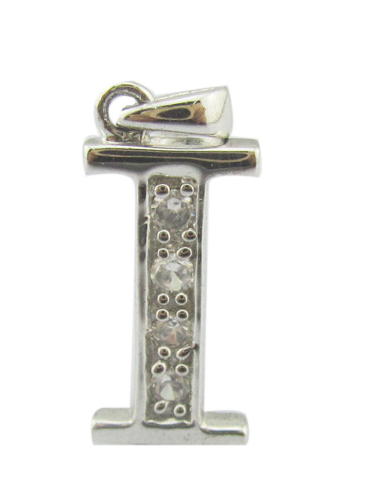 925 Silver Classic CZ Pendant for Summery Occasions cut and polished silver weight cubic zirconia stones