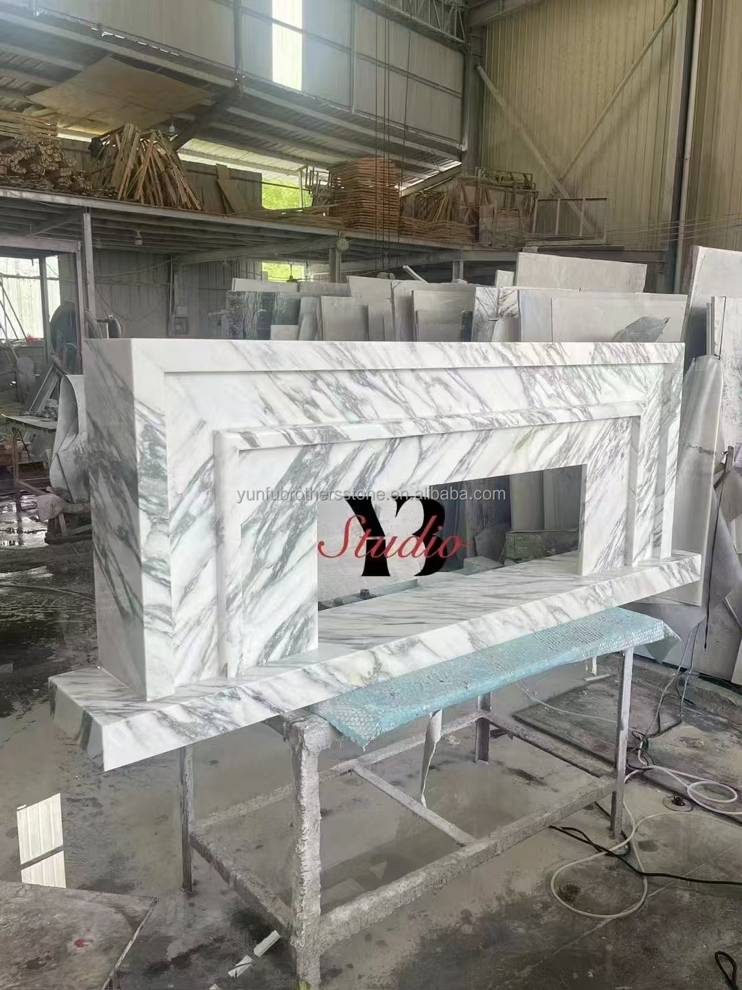 Villa Modern Design Carved Italian Arabescato Corchia White Marble Fireplace Customized