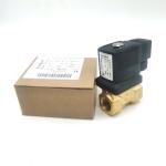 Burkert Solenoid Valve Brass Body 00308120 G1 2/2 Normally Open 25 Flow Hole FKM