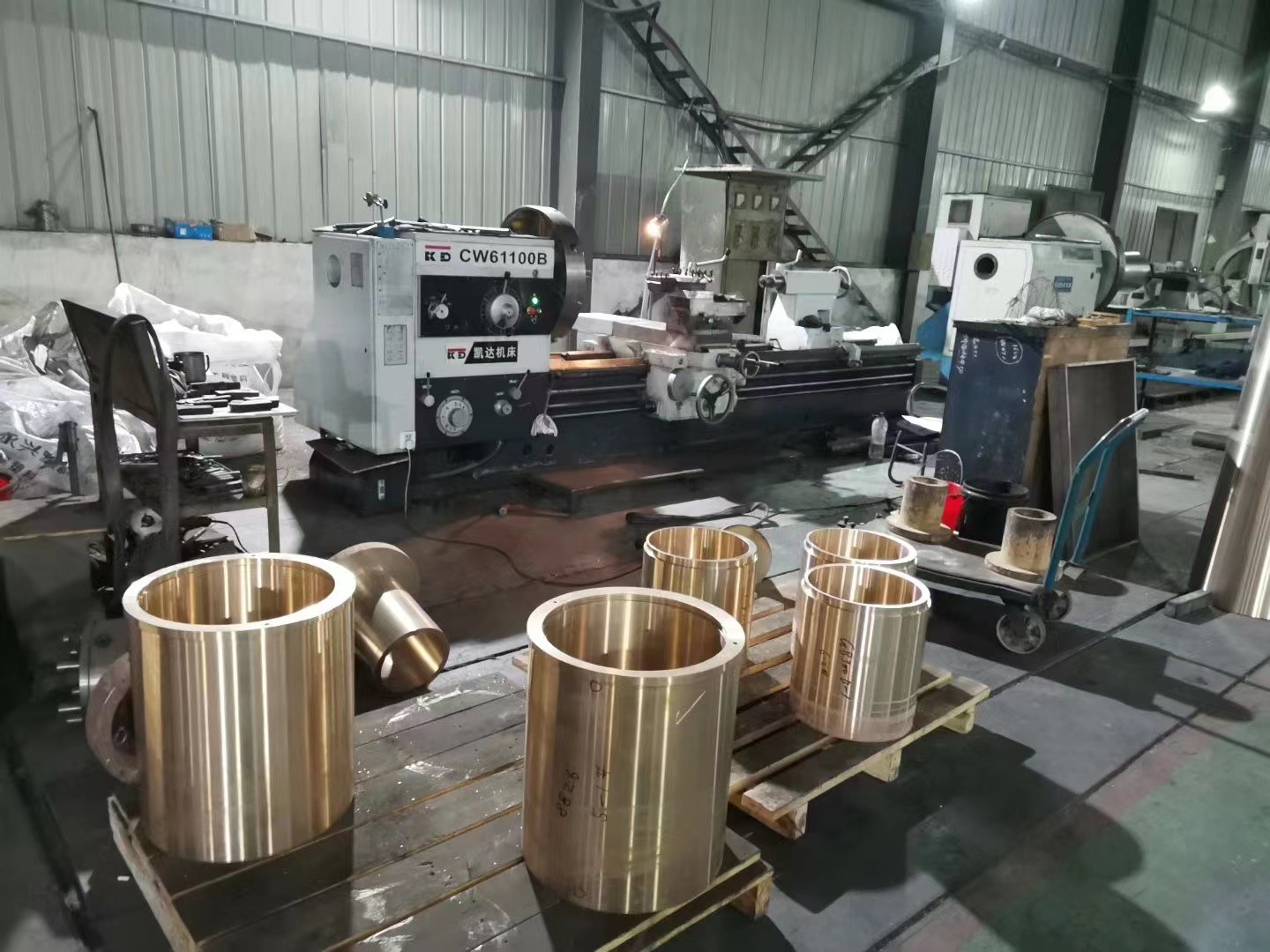 Cone Stone Crusher Spare Parts Jaw Plate Mn18Cr2 Mn13Cr2 High Manganese Steel