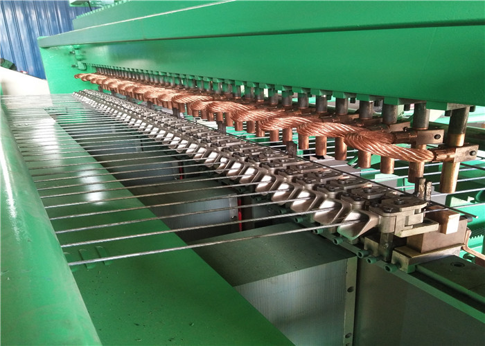 Chicken Cage Weld Mesh Making Machine , Panel Welding Machine High Productivity