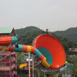 China Commercial Aqua Amusement Water Park Swimming Pool Toy Rides Fiberglass Rainbow Fiberglass Water Slide Set for Sale on sale