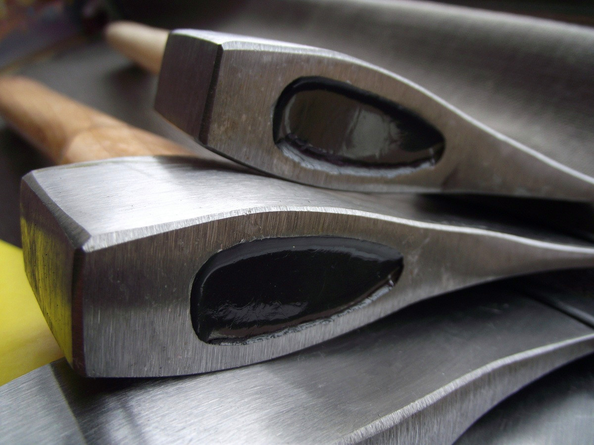 600g A613 Axe with grade A Hickory Handle, Polishing surface and good price (XL-0135)