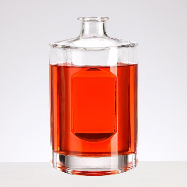 Buy cheap High White Glass Material 500ml 700ml Screw Cap Glass Wine Bottle for Liquor XO Whiskey Vodka from wholesalers