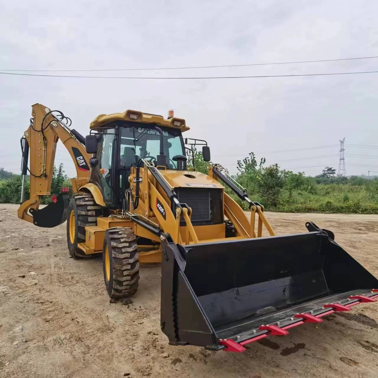Used CAT420F Backhoe Loader Caterpillar Cat 420F Good Condition 1.14 m3 Bucket Capacity