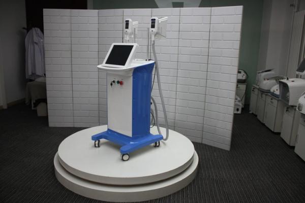 Buy cheap Medical spa use painless and non invasive Cryolipolysis slimming fat freeze weight loss body contouring machine from wholesalers