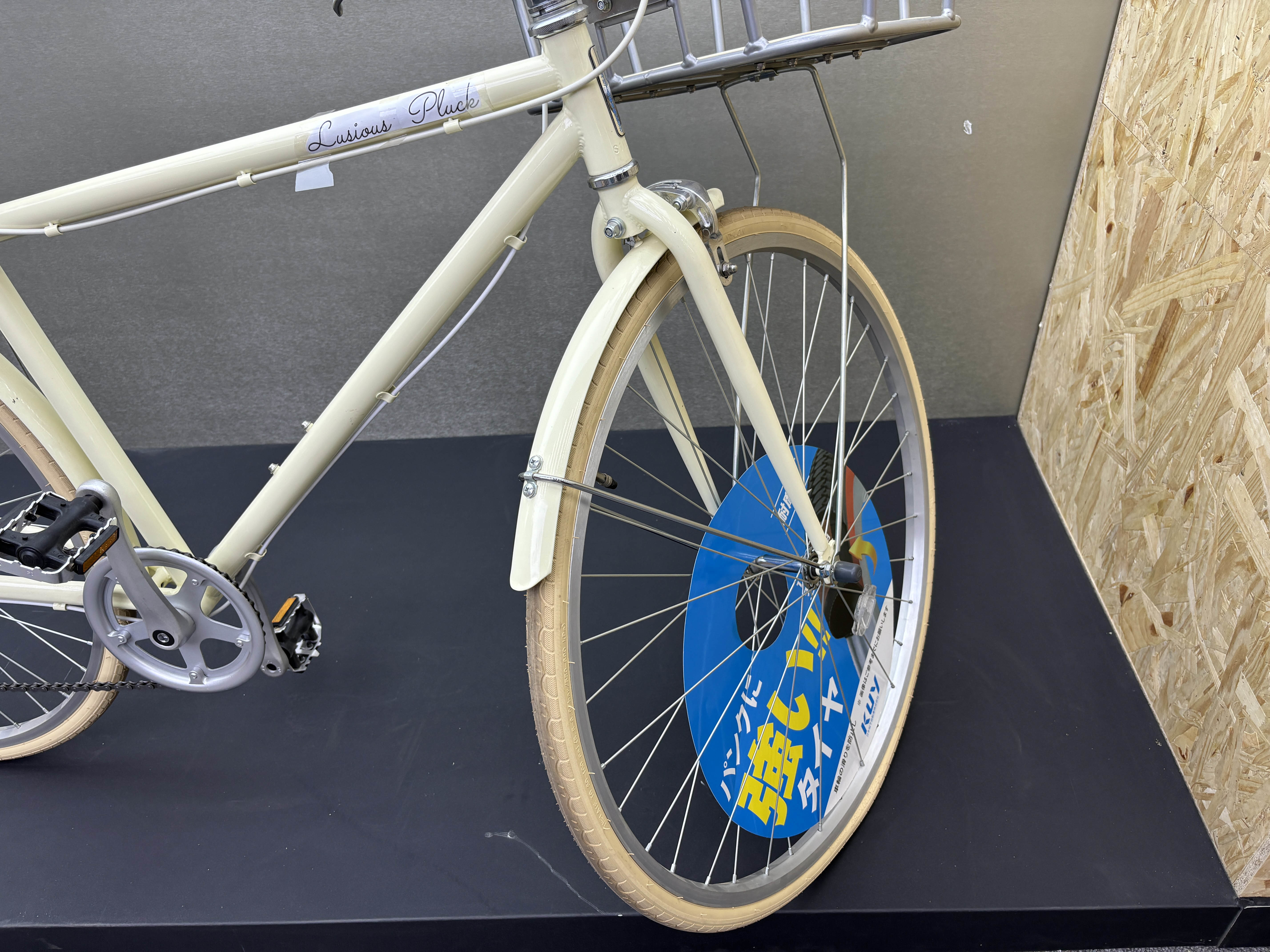 700C Hard Frame Road Racing Bicycle With Shimano Ultegra Cassette