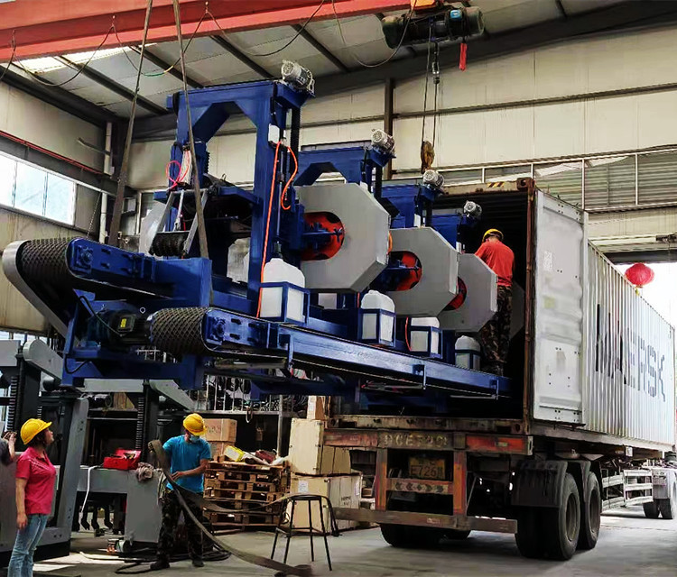 Square Wood Industrial Sawmill Equipment With 700mm Band Wheel
