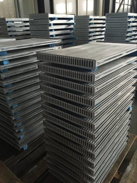 Buy cheap Custom Aluminum Tube Fin Water cooled heat exchanger Radiator Core from wholesalers