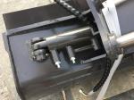 EXCAVATOR TILT CLEAN MUD BUCKET