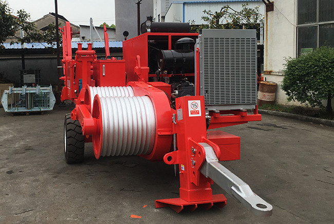 180kN Transmission Line Stringing Equipment Hydraulic Puller 2.5 Km/H
