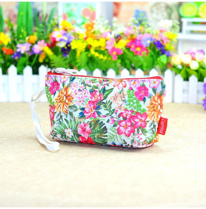 Fashion Polyester Print Portable Travel Makeup Wash Bag Colorful