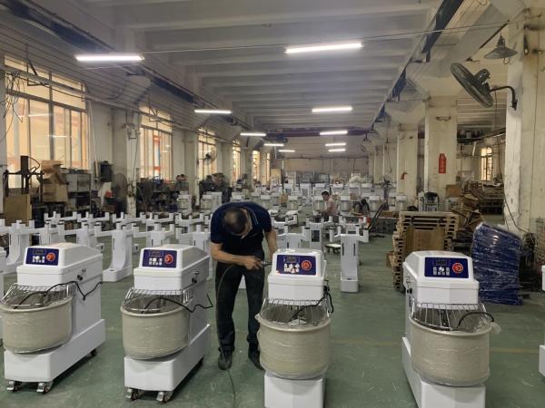 Quality SS201 Bakery Machine 40 Liter Commercial Pizza Flour Dough 16kg Bread Spiral Mixer for sale