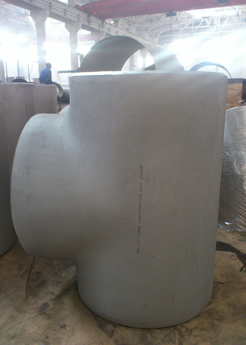 Large Size Buttweld Pipe Fittings Equal Tees , Reducing Tee 304 304L