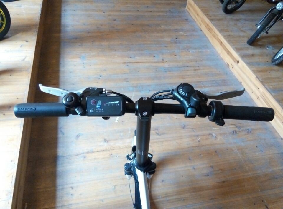 25km/h Electric Folding Bike 20 Inch Wheels , Ladies Fold Up Electric Bike With Shimano Derailleur