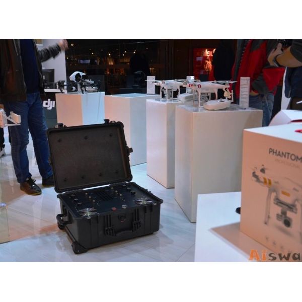 High Power Tactical Jammer , Multi Band Jammer Independent RF Switch Controlled