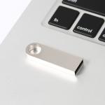 ROHS certificate Metal USB Flash Drive 2.0 64GB Flash Chips UDP