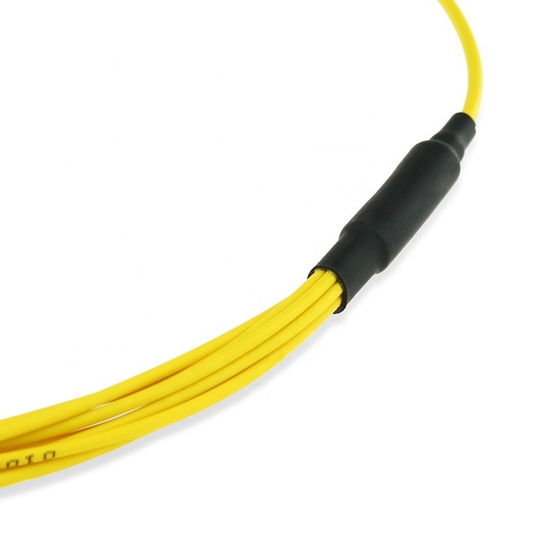 G657A MPO MTP Breakout Fiber Optic Patch Cord 8 Core