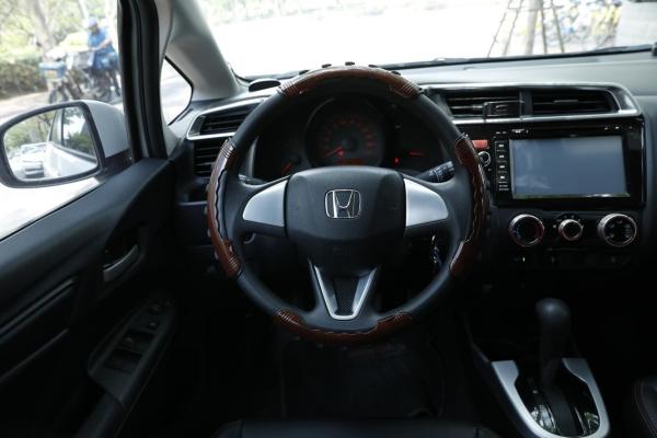 Buy cheap Carbon Fiber Car Steering Wheel Cover High Durability Peach Wood Grain Color from wholesalers