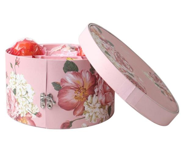 Buy cheap Multifunctional Cylinder Shaped Corrugated Box , Round Jewelry Case 4color Offset Printing from wholesalers
