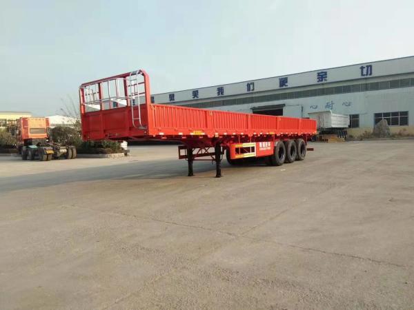 Buy cheap Sinotruk 3 Axles 40 Tons Heavy Duty Semi Truck With 10 Leaf Spring Suspension from wholesalers