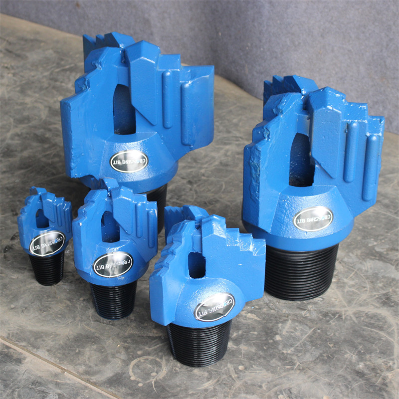 7 1/2′′ (190mm) Diameter X 2 3/8′ API Reg Pin 3 Wings Drag Bit for Coal Mining
