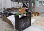 Public Shopping Centre Decorations Dustbin With Black Bear Statue