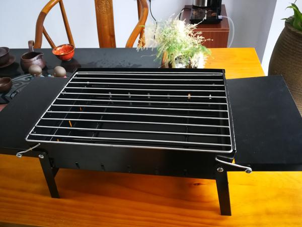 Buy cheap Compact Indoor Tabletop Charcoal BBQ Grill For 1-5 People Applicable Number from wholesalers