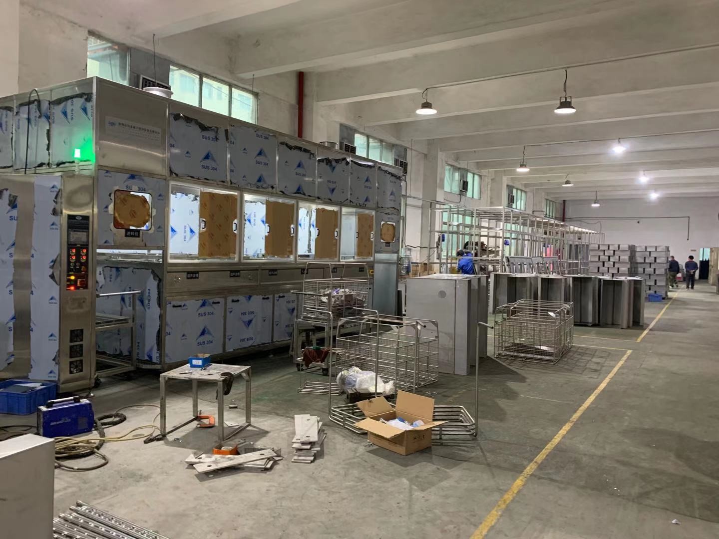 Mechanical Arm 3P 380V Automatic Ultrasonic Cleaning Machine CE Approval