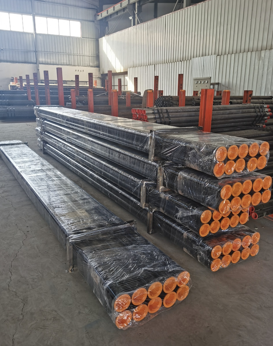1-6m Length Borehole Drill Rod / Water Well Drill Stem Carbon Steel