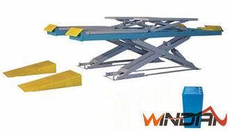 Buy cheap Dual Hydraulic Cylinders Two Post Car Lift With Adjustable Beam from wholesalers