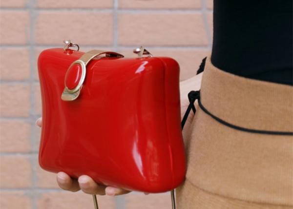 Buy cheap Elegant Shell Shape Ladies Red Clutch Bag Camber Acrylic Clutch Handbags from wholesalers
