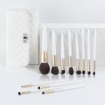 Custom Logo White Luxury Makeup Brush , Super Dense Powder Foundation Brush