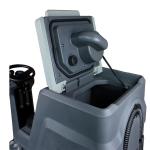 Industrial Ride On Floor Scrubber Machine With Big Tank CE 170rpm