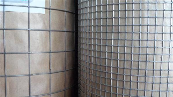 Buy cheap 1/2 Inch Hole Size Electric Galvanized Pvc Coated Wire Mesh from wholesalers