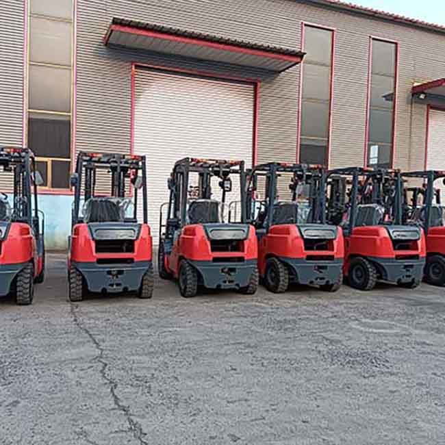 NISSAN K25 Gasoline Forklift 3000kg CPCD30 Counter Balance Fork Truck