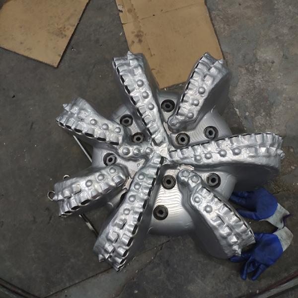 Buy cheap PDC Hard Rock Drill Bits 17 Inch Of API Oilfield Diamond Drilling Tool from wholesalers
