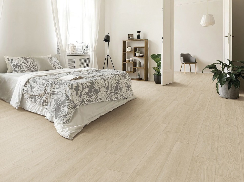 Yellow Brown Firebrick Floor Strips For Bedroom And Office 200x1200mm Wooden Porcelain Strips Antibacterial